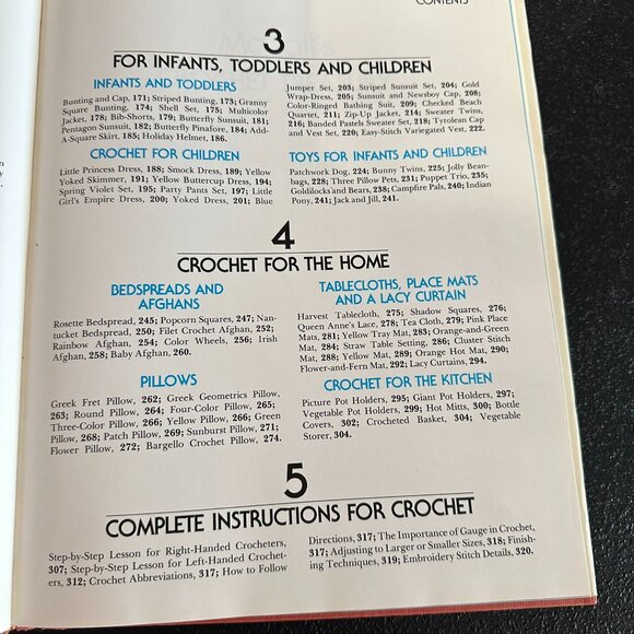 McCall's Crochet Treasury – Hardcover Book Over 150 Ideas to Crochet, 320 Pages - Picture 6 of 15